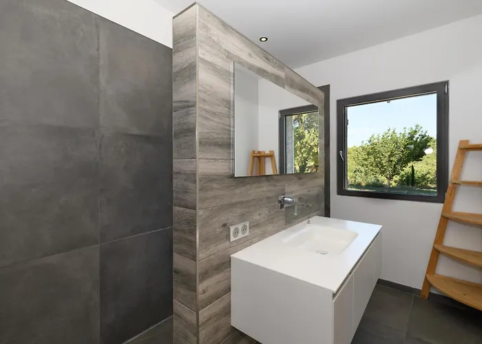 La Colle Aux Sources * אספארו-דה-ורדו